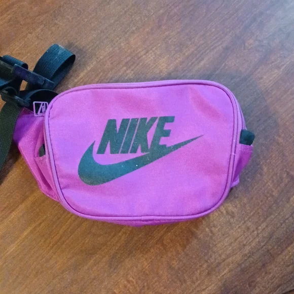 Nike Bags Vintage Nike Fanny Pack Poshmark